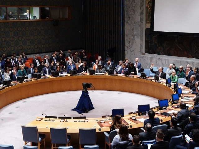 Thế giới - HĐBA thông qua nghị quyết kêu gọi ‘tạm ngừng nhân đạo’ trong xung đột Israel-Hamas