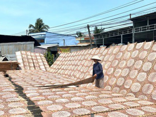 Thị trường - Tiêu dùng - Đặc sản miền Tây hối hả cho mùa Tết