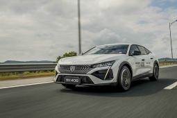 Ngắm xe - Trải nghiệm xe Pháp Peugeot 408, liệu có hay như thiết kế