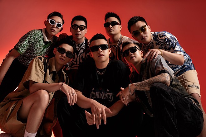 Một phần chưa đầy đủ của đội ngũ TILO TEAM: NHI – KAI – TSTUN – GRUSI – TEP – TILO – ZUKE (Từ trái sang phải)