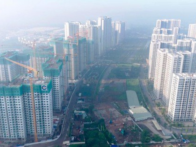 Kinh doanh - Nhiều doanh nghiệp bất động sản ngừng hoạt động vì... hết tiền