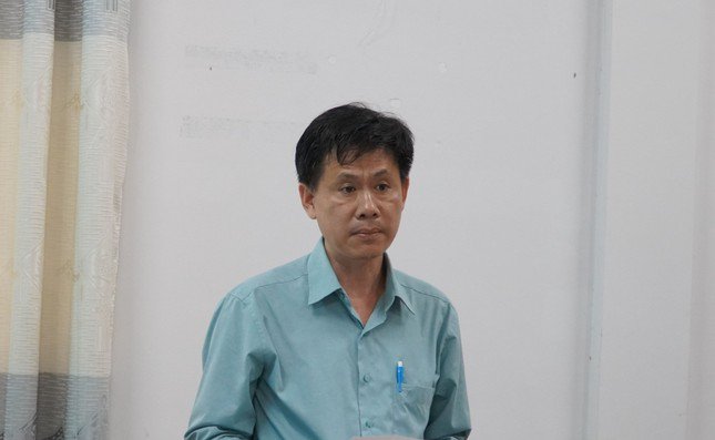 Ông Đặng Văn Bình – Phó Chi cục An toàn vệ sinh thực phẩm tỉnh Kiên Giang thông tin tại buổi họp báo.