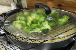 Ẩm thực - 12 mẹo nấu ăn được cư dân mạng chia sẻ khiến bạn không ngờ tới