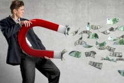 Bạn trẻ - Cuộc sống - 8 ngày sinh của người may mắn nhất