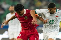 Bóng đá - Video bóng đá Iraq - Indonesia: Thắng lợi tưng bừng, thách thức ĐT Việt Nam (Vòng loại World Cup)