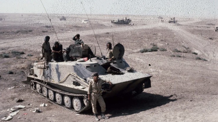 Binh sĩ trên chiến trường trong cuộc chiến tranh Iraq - Iran.