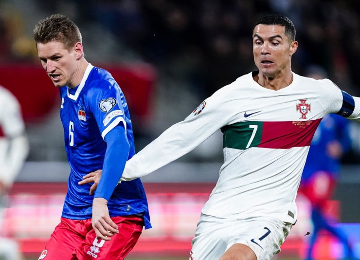 Ronaldo mở ra chiến thắng cho ĐT Bồ Đào Nha