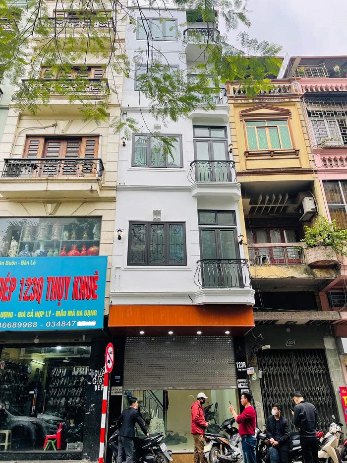 Giá nhà phố tại các quận nội đô Hà Nội vẫn khá giữ giá