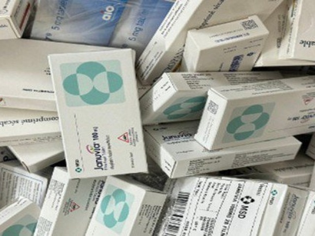 Thị trường - Tiêu dùng - TPHCM thu giữ hơn 22.000 sản phẩm thuốc tân dược không rõ nguồn gốc