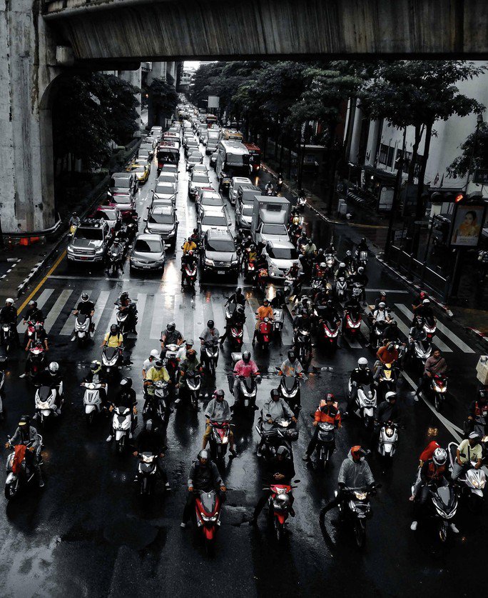 Đường phố đông đúc ở Bangkok, Thái Lan