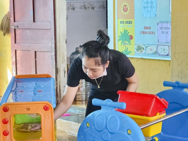 Giáo dục - du học - Nỗi niềm giáo viên vùng lũ trước ngày 20-11