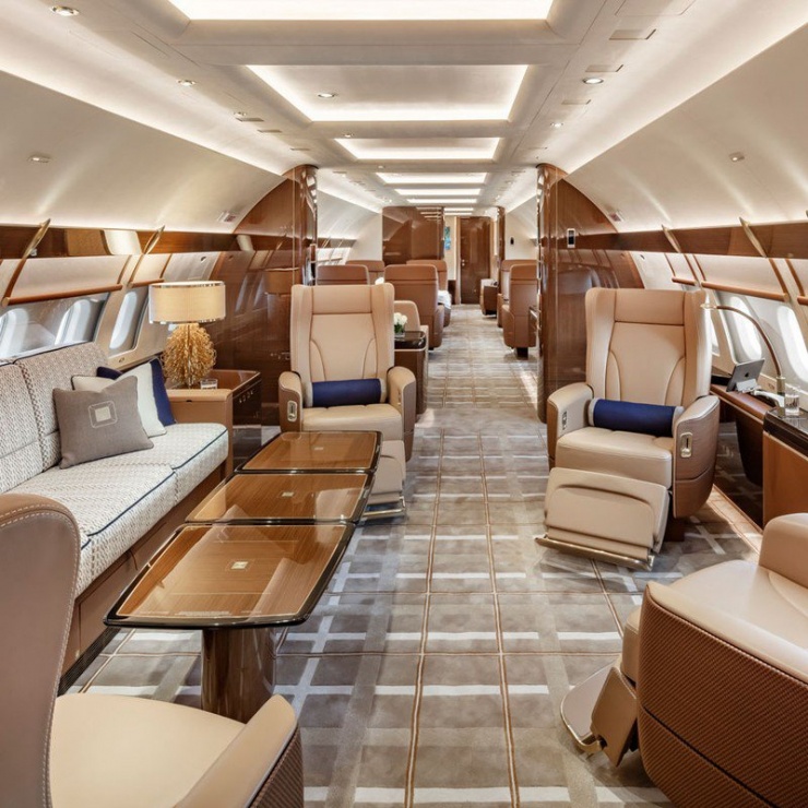 Với tầm hoạt động lên tới 6.750 hải lý, Airbus ACJ320neo có thể bay thẳng tới 15 giờ, thực hiện các chuyến bay thẳng giữa các thành phố như Los Angeles đến Bắc Kinh hoặc London đến Johannesburg.