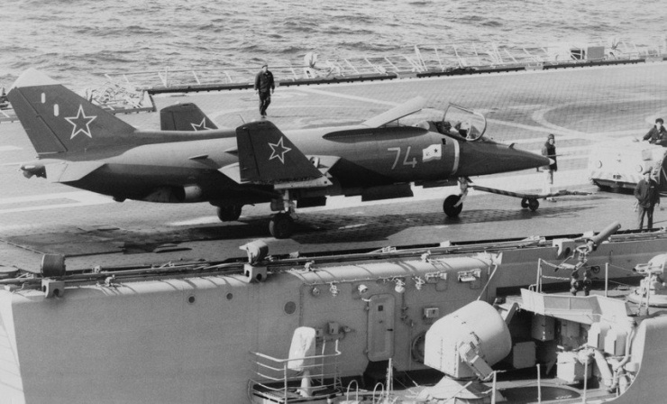 Máy bay Yak-38. Ảnh: Wikipedia