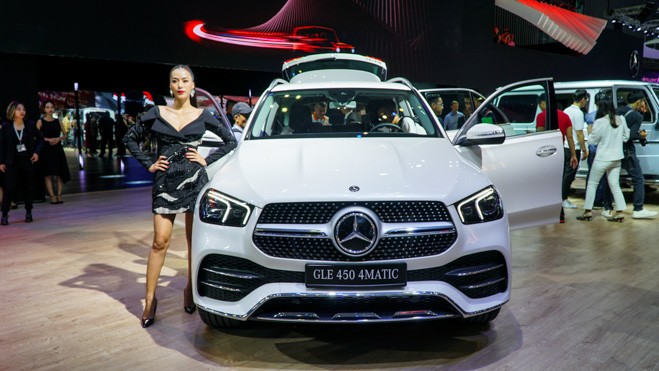 Mercedes-Benz Việt Nam tăng giá loạt xe từ năm 2024 - 1