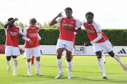 Bóng đá - Tin mới nhất bóng đá tối 19/11: Sao trẻ ghi 10 bàn, U16 Arsenal hạ U16 Liverpool 14-3