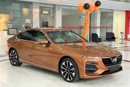 Tầm giá 700 triệu đồng chọn VinFast Lux A2.0 hay Toyota Vios