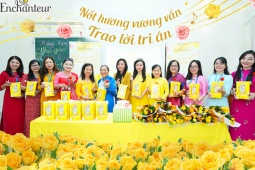 Thị trường - Tiêu dùng - Gợi ý quà tặng thầy cô ngày 20/11: Hãy để “hộp quà giao hưởng” này thay bạn “cất lời” yêu thương