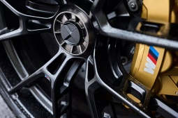 Ngắm xe - BMW M cung cấp thêm tùy chọn bộ mâm khóa trung tâm