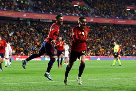 Kết quả bóng đá Tây Ban Nha - Georgia: Đoạt ngôi đầu bảng, chiến dịch kết thúc mỹ mãn (Vòng loại EURO)