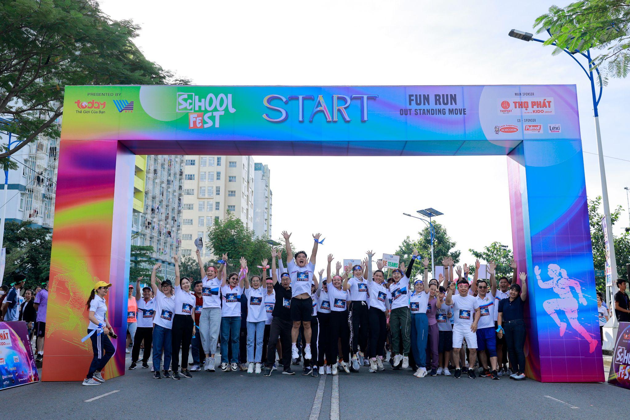 Đường chạy ‘Fun Run’ sôi động chứng kiến khoảnh khắc về đích thần tốc của những nhà ‘đương kim vô địch’ mùa giải mới