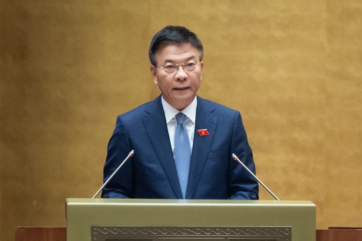 Bộ trưởng Bộ Tư pháp Lê Thành Long. Ảnh: QH