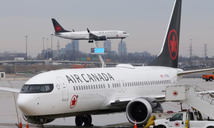 Máy bay của hãng Air Canada tại sân bay quốc tế Pearson – Canada. Ảnh minh họa: Reuters
