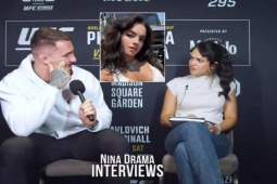 Thể thao - "Đỏ mặt" câu hỏi tế nhị giữa phóng viên xinh đẹp và nam võ sỹ MMA