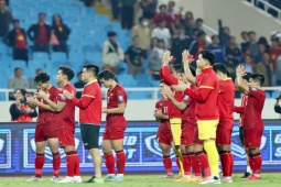 Bóng đá - Tuyển Việt Nam như "U23 mở rộng": Thua phút cuối, HLV Troussier vẫn lạc quan