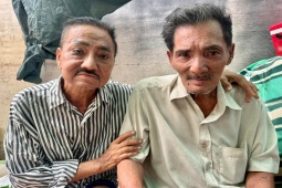 Đời sống Showbiz - Khoảnh khắc Thương Tín hội ngộ tài tử "Biệt động Sài Gòn" gây xúc động