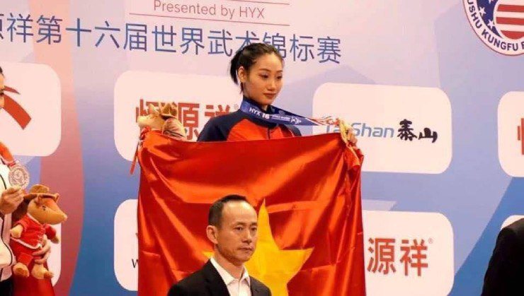 Vẻ kiều diễm của vận động viên Wushu Việt vừa đoạt 2 HCV giải thế giới "gây sốt" - 2