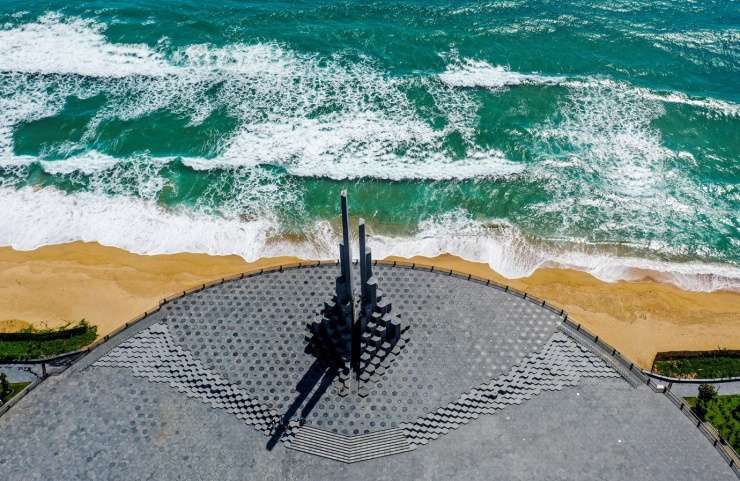 Ngắm tháp Nghinh Phong, công trình vừa đạt giải Cảnh quan Đô thị châu Á - 2