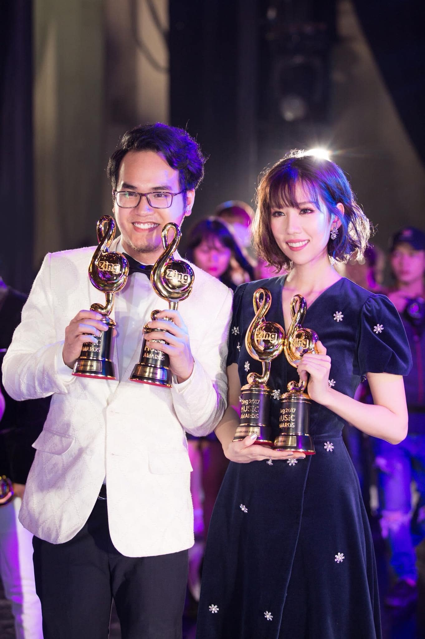 Khắc Hưng và MIN làm việc cùng nhau 10 năm và đạt được vô số những giải thưởng.