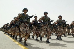 Thế giới - Nước láng giềng triển khai quân dọc biên giới, cảnh báo "rắn" Israel