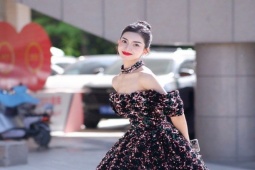 Làm đẹp - Khai mạc hội thao nhộn nhịp hơn nhờ sự xuất hiện của loạt "tú nữ" đẹp tựa tiên sa