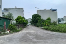 Kinh doanh - Nhà đầu tư "cá mập" âm thầm chi tiền tỷ gom đất nền