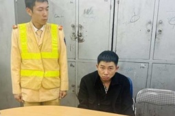 An ninh - Xã hội - CSGT Lào Cai bắt đối tượng tàng trữ ma túy hồng phiến