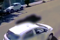 Xe máy - Xe đạp - Clip: Mẹo nhìn "màu đường" tránh nguy hiểm mà không phải ai cũng biết