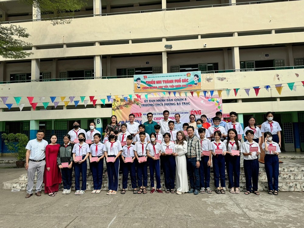 Công ty Kim Tài Phúc trao học bổng "Thắp sáng ước mơ thiếu nhi Việt Nam" - 3