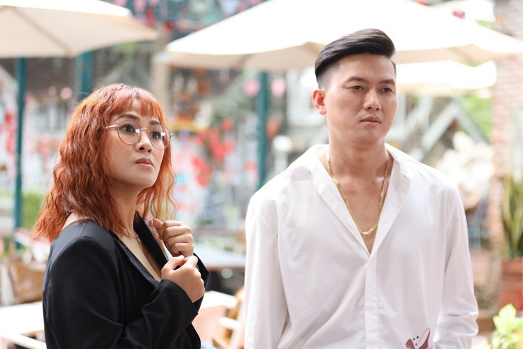 Trà Ngọc nói cô phải lý trí khi diễn cảnh tình cảm với Quách Ngọc Tuyên vì hai anh em đều đã có gia đình