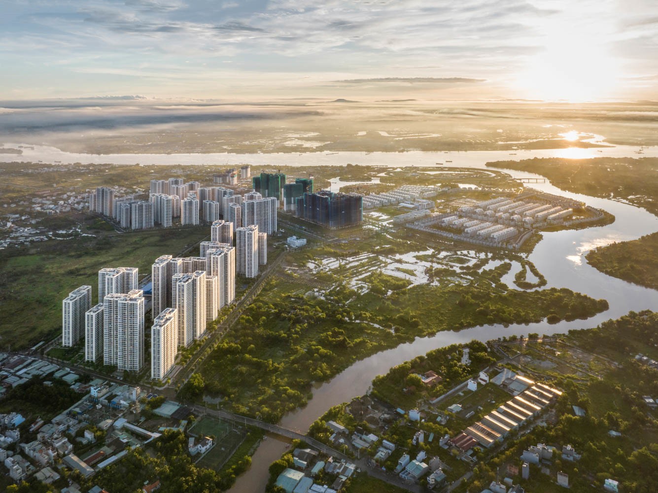 Tại Vinhomes Grand Park, hệ sinh thái tiện ích liên tiếp đi vào phục vụ cư dân