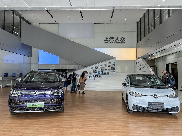 Volkswagen hé lộ thông tin về 3 mẫu xe mới sắp có mặt tại Việt Nam - 1