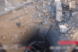 Video: Phát hiện của binh sĩ Israel khi xuống hầm ngầm bên dưới bệnh viện lớn nhất Gaza