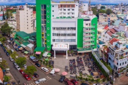 Kinh doanh - Sau bầu Đức, thêm một đại gia phố Núi phải bán khách sạn trả nợ ngân hàng