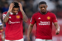 Bóng đá - MU đại tu đội hình: 13 SAO phải "khăn gói" ra đi, Sancho và những ai?