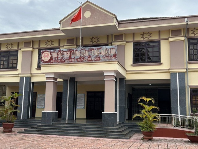 Tin tức trong ngày - Bí thư Tỉnh ủy Đắk Lắk không ủy quyền cho các chức danh khác tiếp công dân