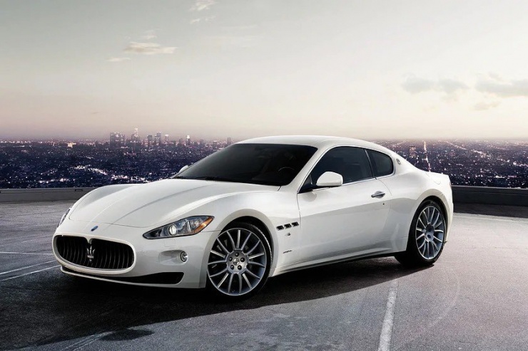 Xe thể thao Maserati GranTurismo. Ảnh: Carbuzz.