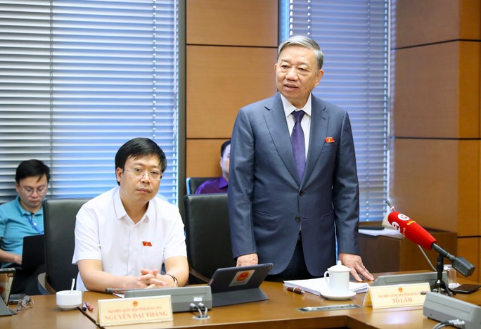 Bộ trưởng Bộ Công an Tô Lâm phát biểu tại phiên thảo luận tổ