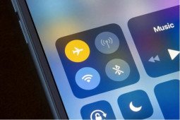 iOS 16.1 liên tục mất Wi-Fi, người dùng iPhone “than trời”