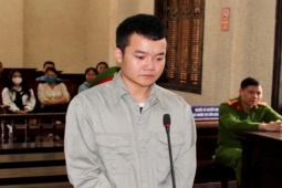 Pháp luật - Cựu cán bộ trại tạm giam trộm 42 chiếc điện thoại, trị giá gần 1 tỉ đồng