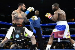 Thể thao - Mayweather gạ đấu cháu nội "trùm" mafia, Mike Tyson tâng bốc võ sỹ Ngannou